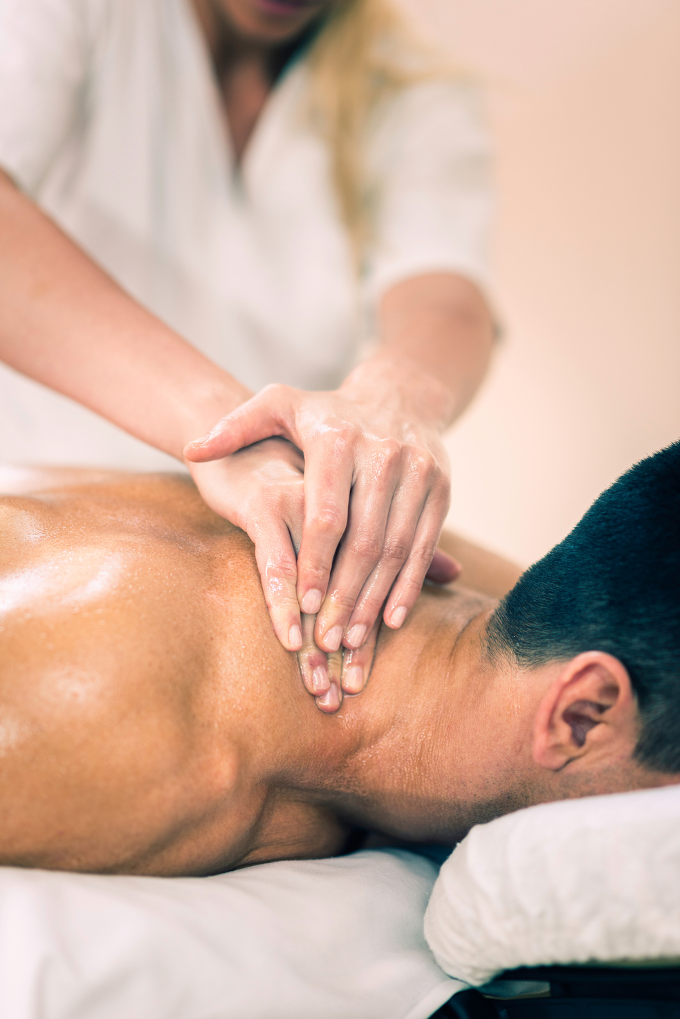 Sports massage - Massaging Neck